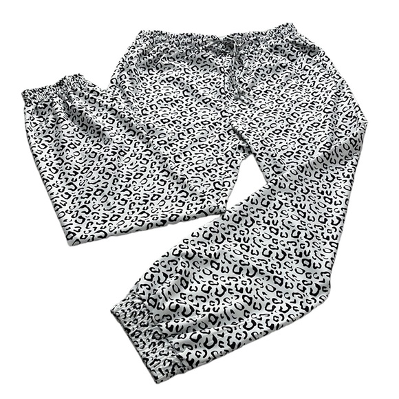 NWT Belinda women's animal print drawstring elastic waist 4 pocket Jogger - Picture 2 of 13